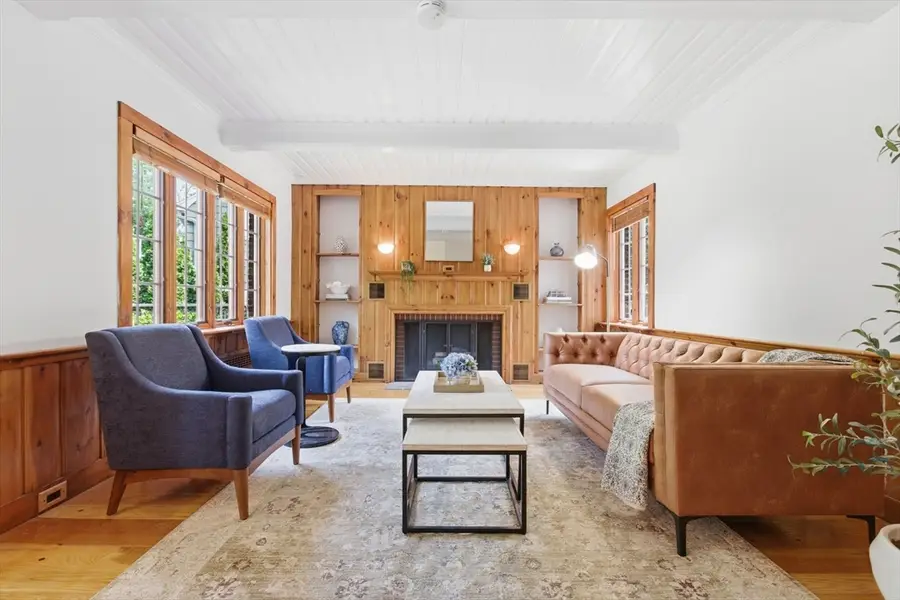 127 Larchmont Road, Melrose, MA 02176 - #3