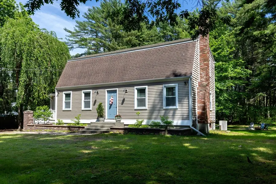 178 Tremont St, Carver, MA 02330 - #3
