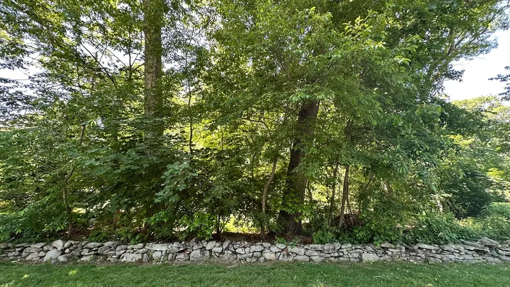 77 Gregory Dr, Seekonk, MA 02771 - #1