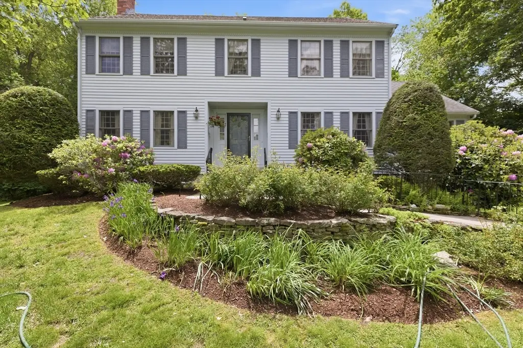 1 Battleview Circle, Lexington, MA 02420 - #1