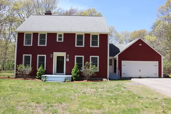 2 Sea Pines Ln, Sandwich, MA 02563