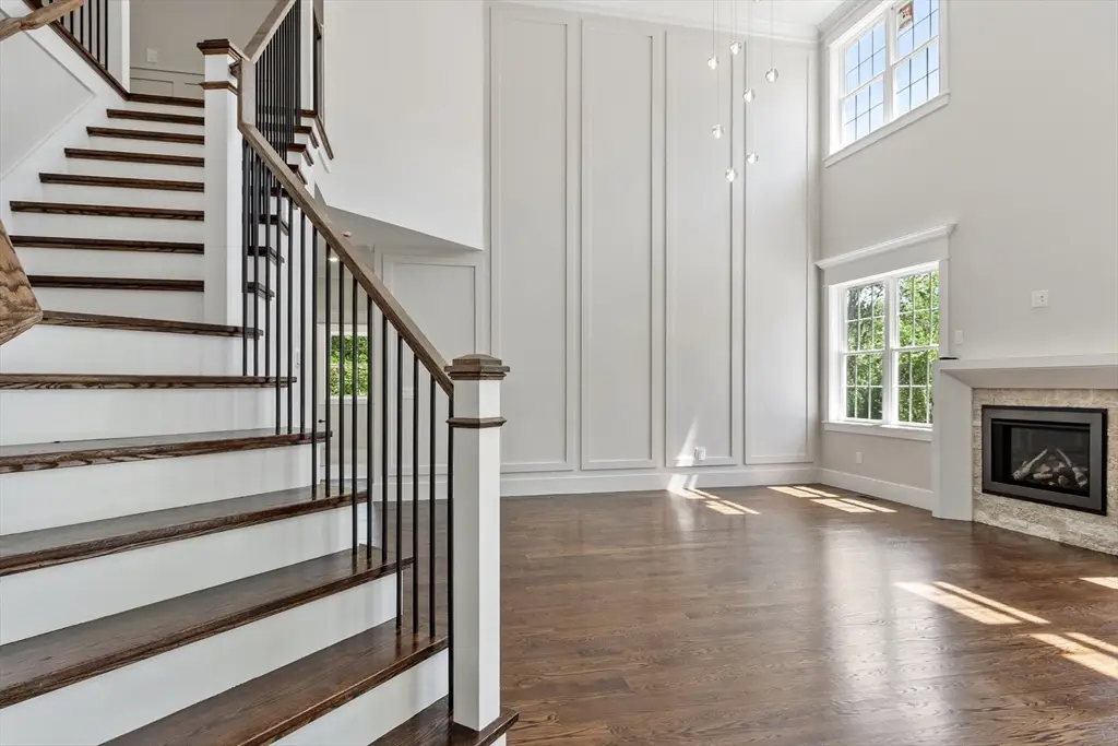 86 High St, Shrewsbury, MA 01545 - #1