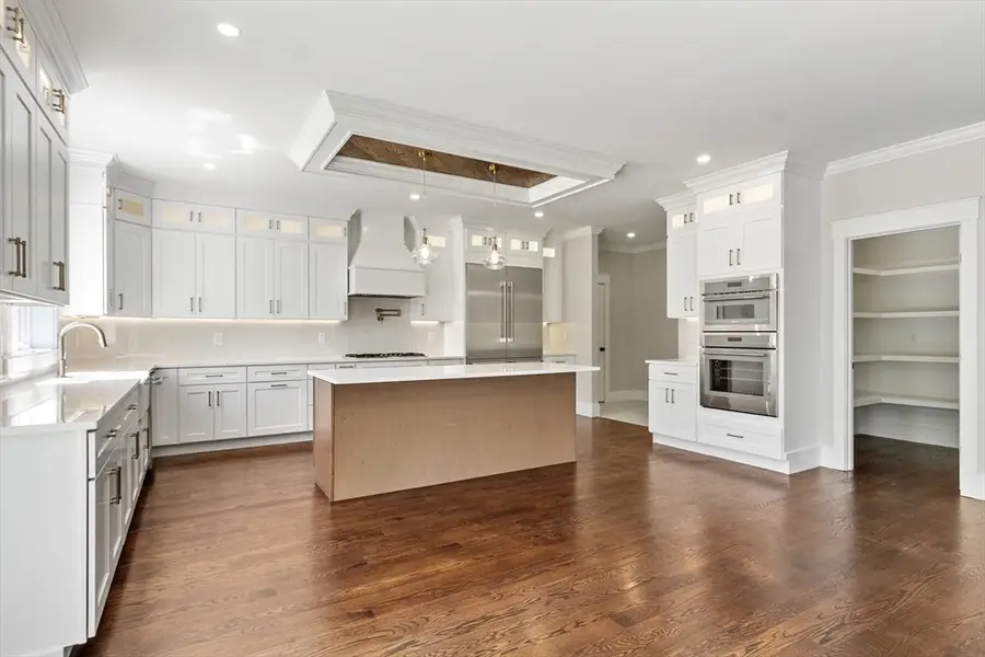 86 High St, Shrewsbury, MA 01545 - #2