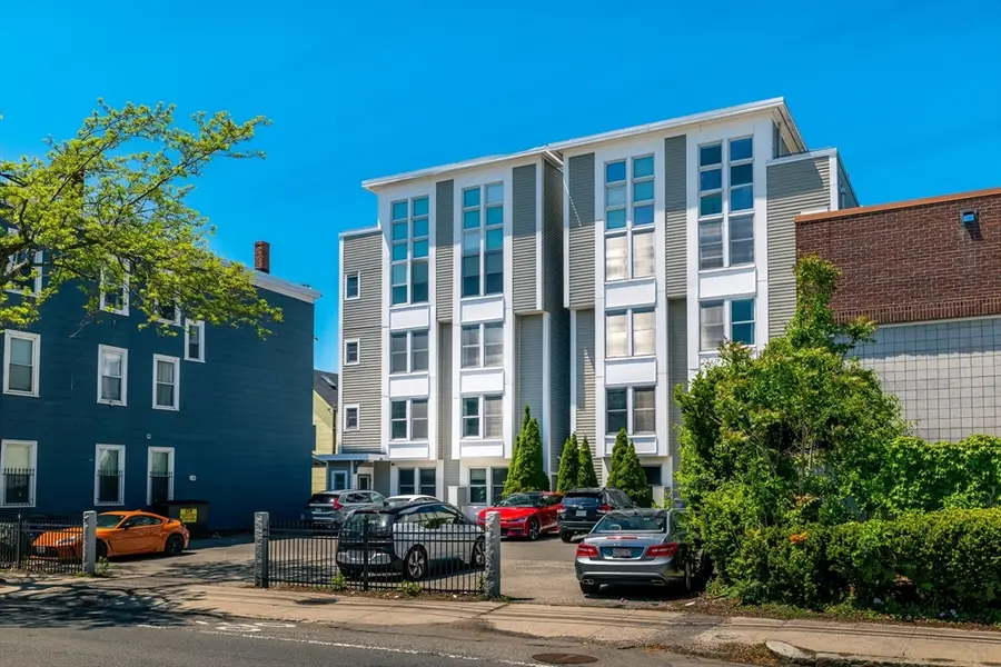 21 Park St #2, Somerville, MA 02143 - #2