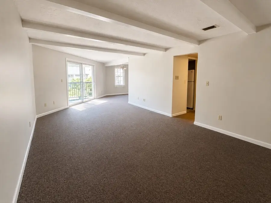 39 Christopher Dr #G, Stoughton, MA 02072 - #3