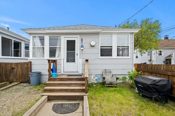 14 Vermont #A, Salisbury, MA 01952