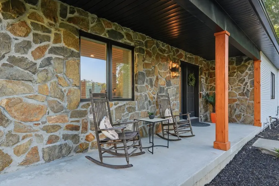 93 Jonquil Ln, Longmeadow, MA 01106 - #2
