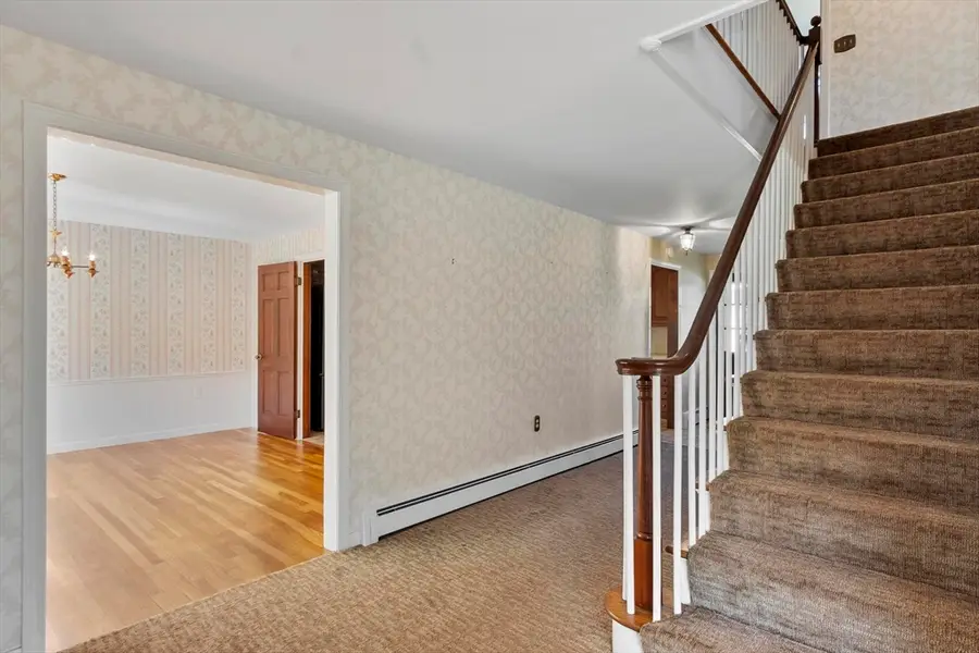 33 Kane Dr, Marlborough, MA 01752 - #3