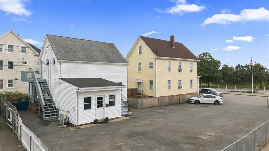 22 County St, New Bedford, MA 02744 - #2