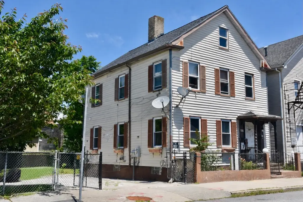 127 Grinnell St, New Bedford, MA 02740 - #1