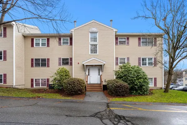 367 Aiken Ave #8, Lowell, MA 01850