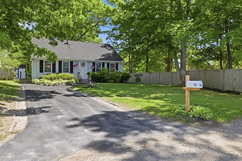 64 Dunbar St, Brockton, MA 02302 - #1