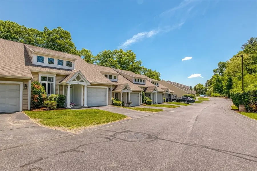 15 Reservoir St #22, Mansfield, MA 02048 - #3