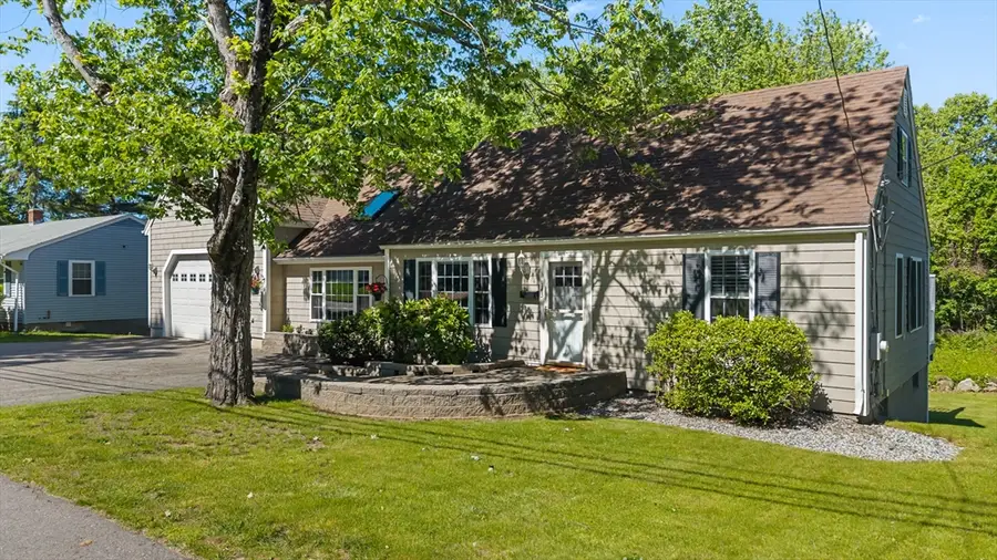 123 Indian Hill Road, Worcester, MA 01606 - #3