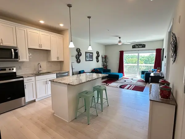 1108 Peters Farm Way #1108, Westborough, MA 01581