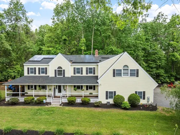 116 Island Rd, Lunenburg, MA 01462