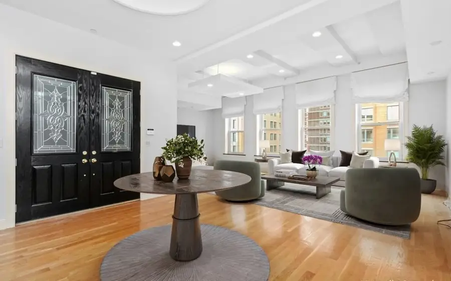 811 Boylston St #PH5, Boston, MA 02116 - #2