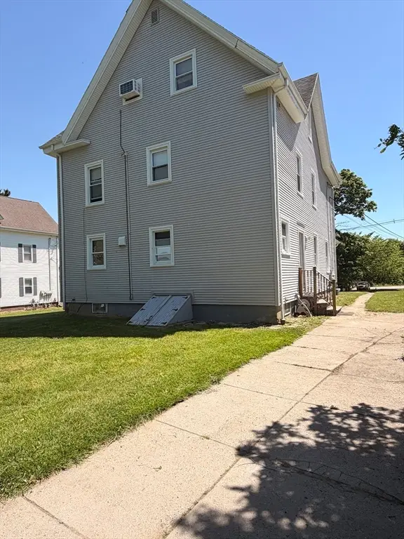 382 Main St, Dighton, MA 02715 - #2
