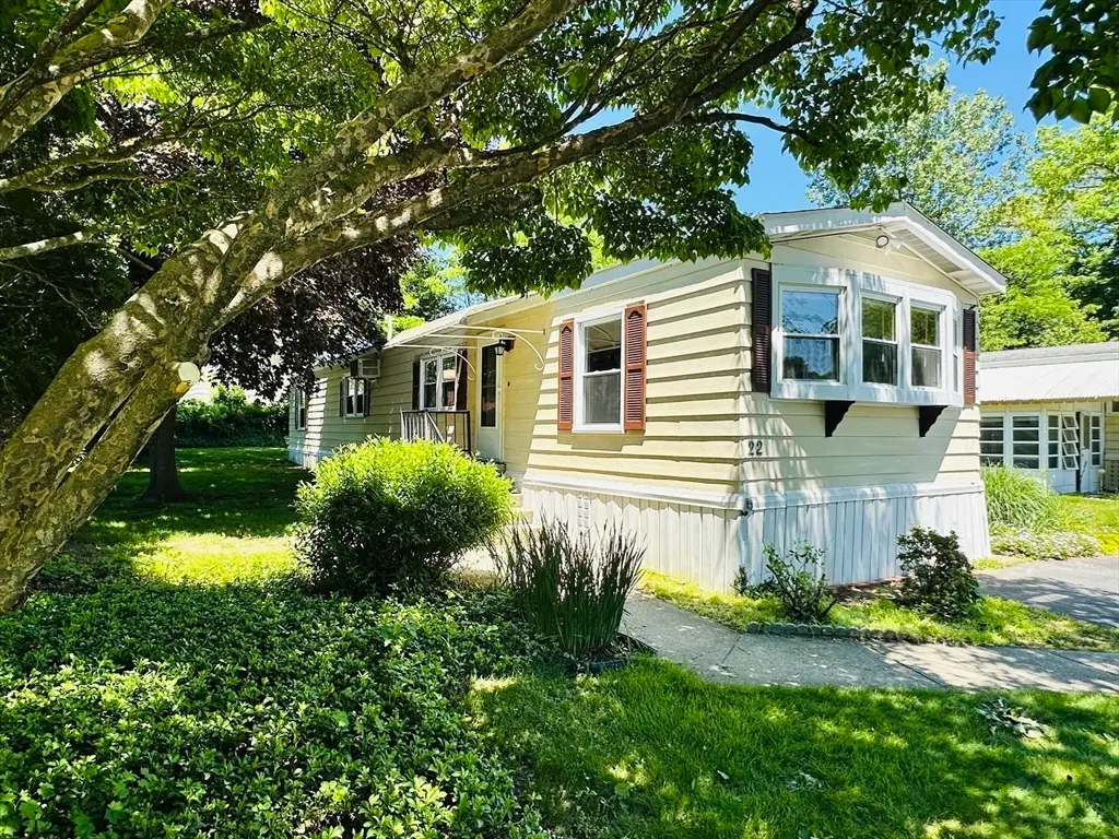 22 Contessa Dr., Springfield, MA 01119 - #1
