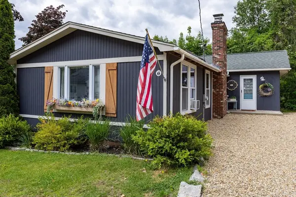 106 Park Street, East Brookfield, MA 01515