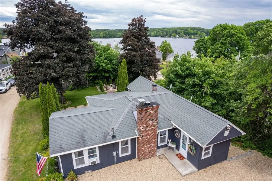 106 Park Street, East Brookfield, MA 01515 - #3