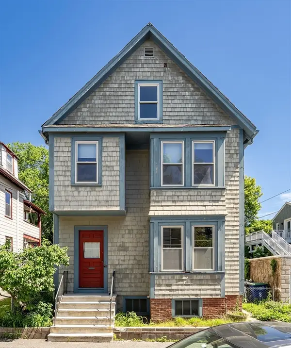 8 Parker Pl, Somerville, MA 02143