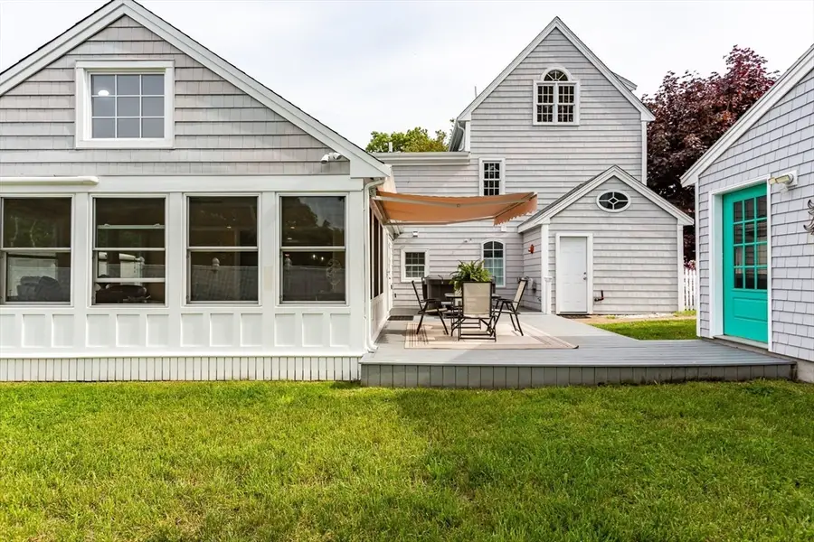 28 Winona Ave, Fairhaven, MA 02719 - #2