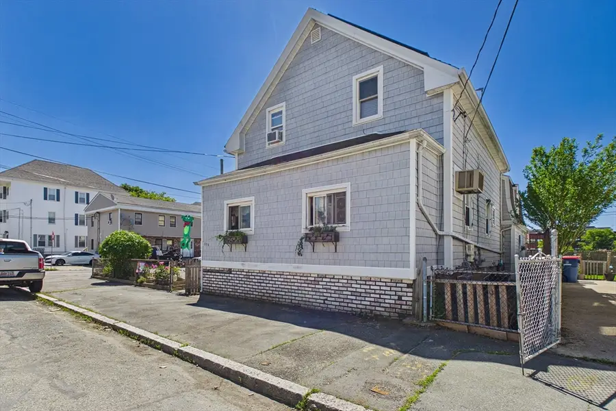 336 Davis St, New Bedford, MA 02746 - #2