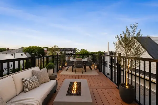 28 Swan Ave. #PH, Boston, MA 02128