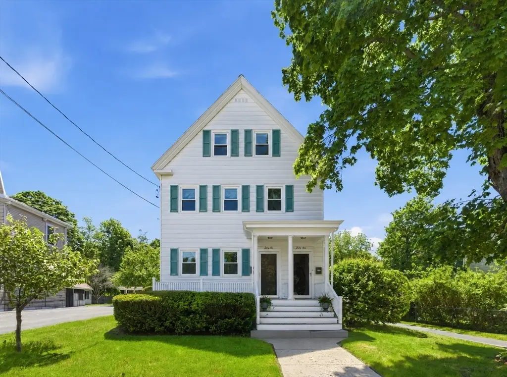 62-64 W Water St, Rockland, MA 02370 - #1