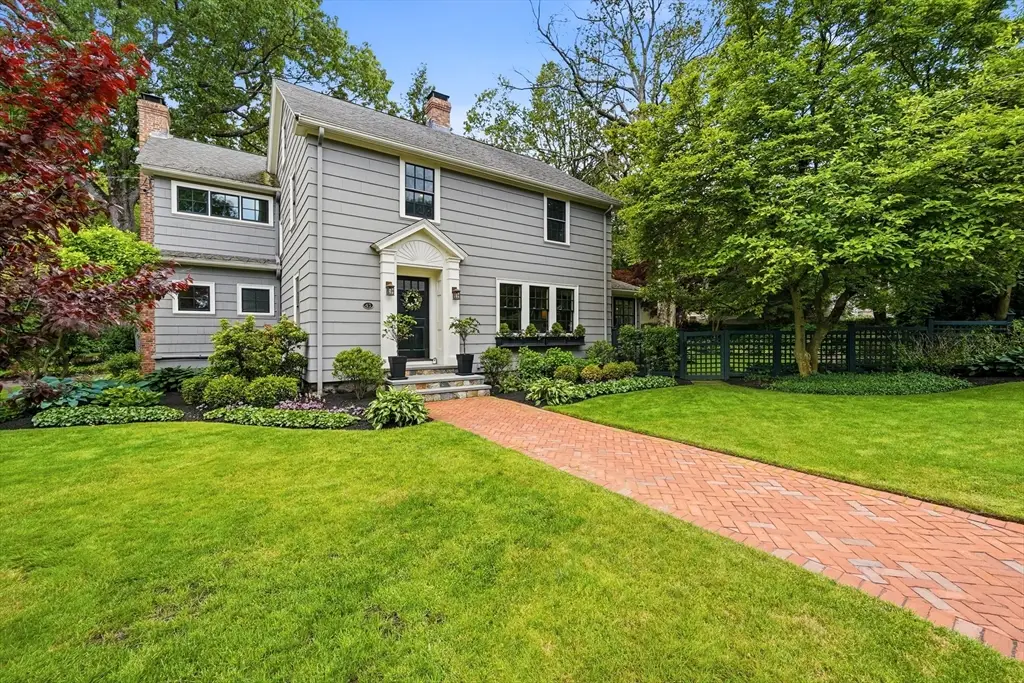 43 Hayes Ave, Lexington, MA 02420 - #1