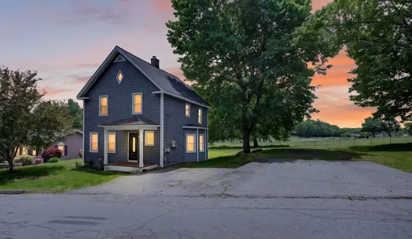 57 Clifton St, Fitchburg, MA 01420