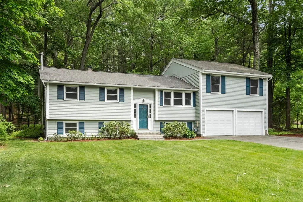 34 Sleigh Rd, Chelmsford, MA 01824 - #1