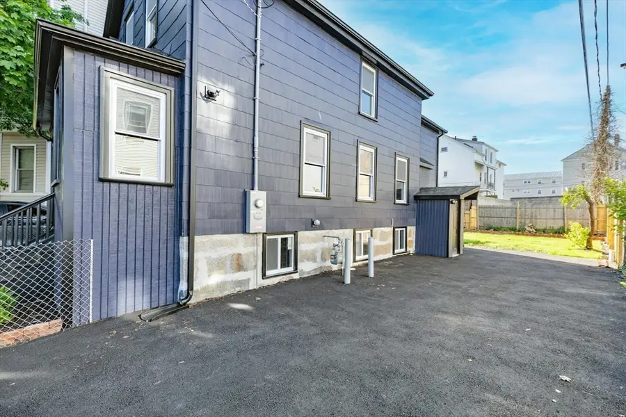 17 Scott St., New Bedford, MA 02744 - #2