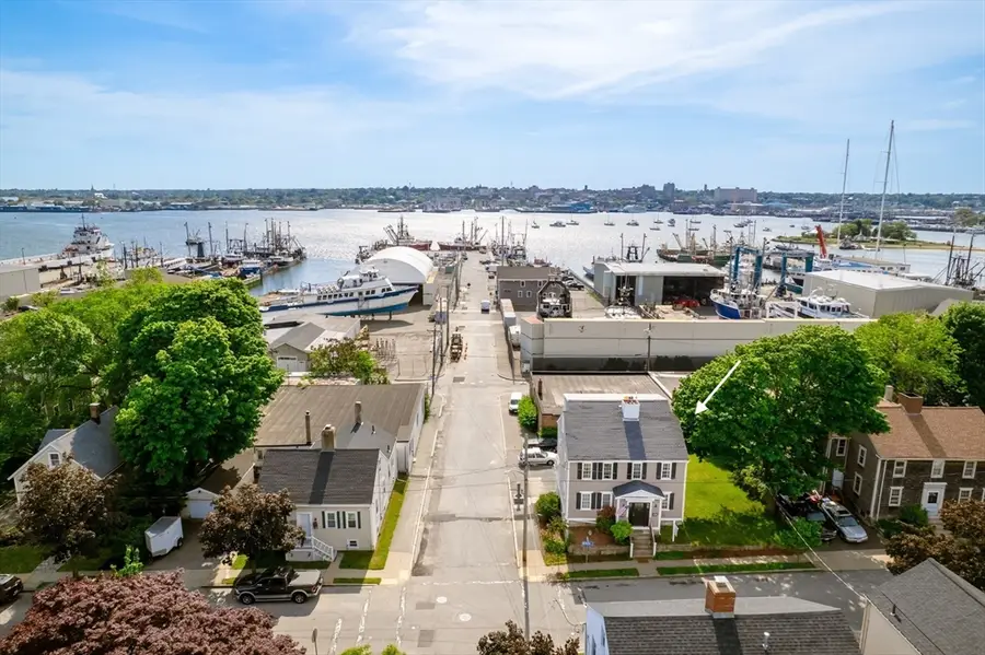 16 Middle St, Fairhaven, MA 02719 - #3