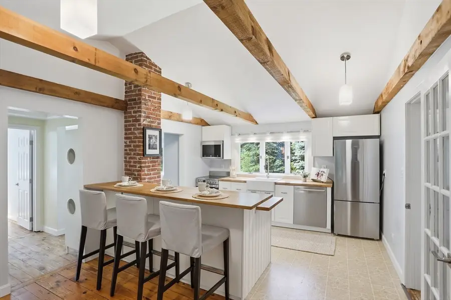 116 White Pond Rd, Stow, MA 01775 - #3