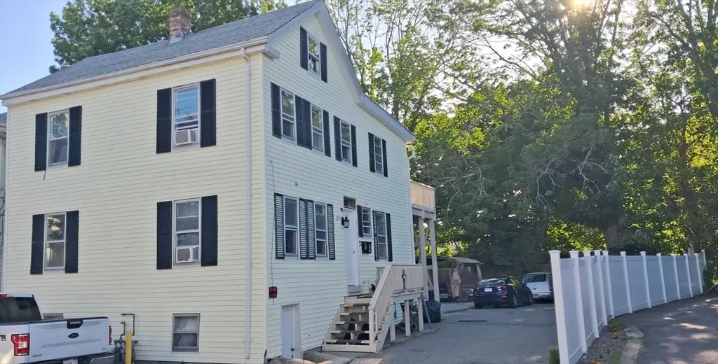 90 School St, Taunton, MA 02780 - #1