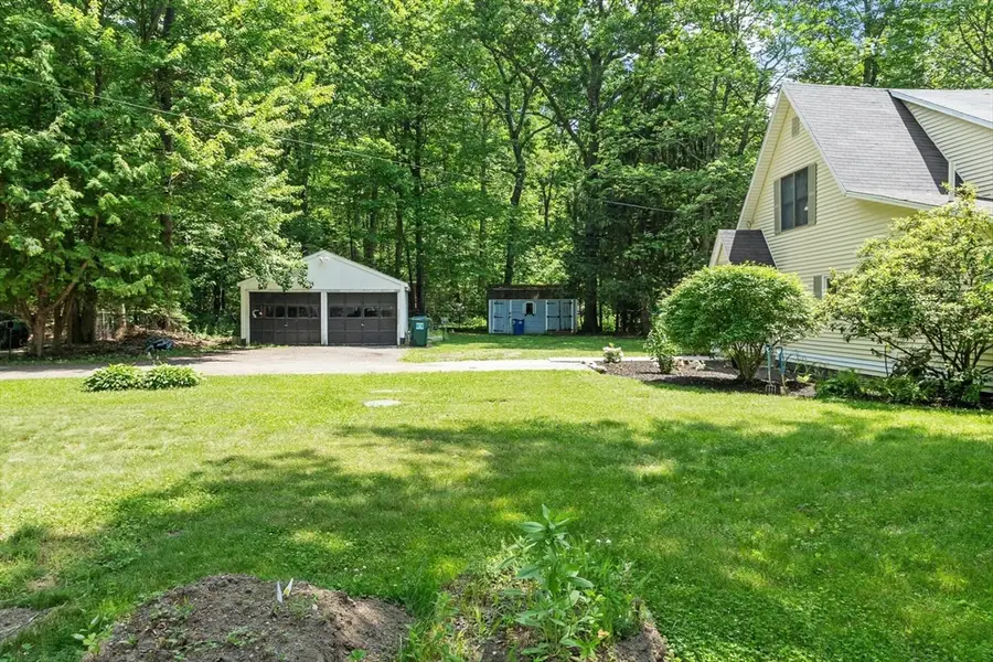 42 Fuller Ave, Lancaster, MA 01523 - #2