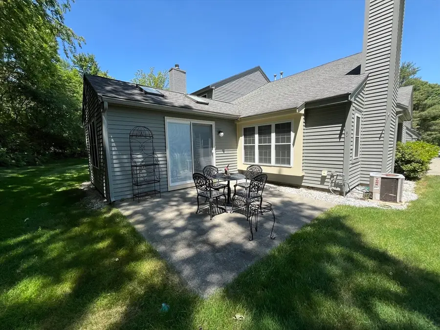600 Ridgefield Cir #A, Clinton, MA 01510 - #3