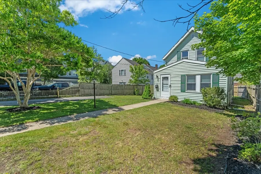 56 Congress Place, Dedham, MA 02026 - #3