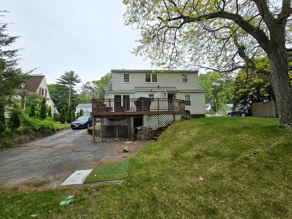 20 Pinehurst Ave, Auburn, MA 01501