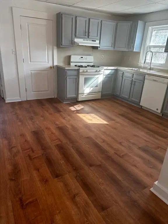 35 Cambridge St, Middleboro, MA 02346 - #2