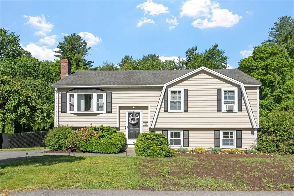 104 Freda Lane, Lowell, MA 01854 - #1