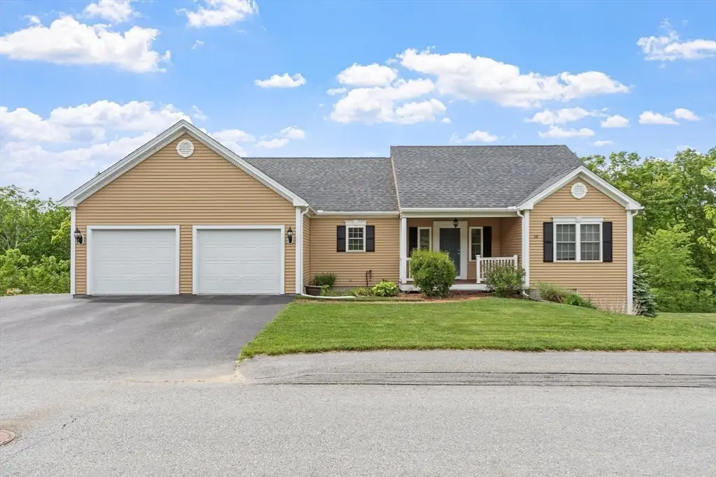 38 Hemlock Rd, Ashburnham, MA 01430 - #1