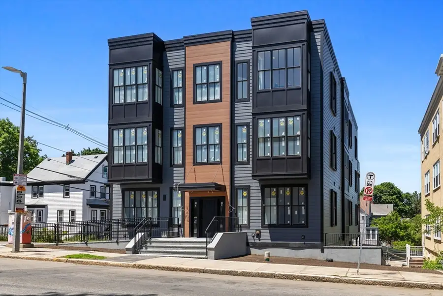 4471 Washtington St #1, Boston, MA 02131 - #2