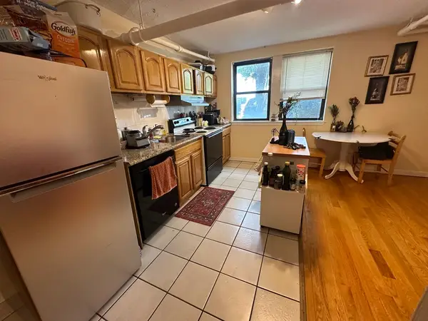 313 Summit Ave #13, Boston, MA 02135