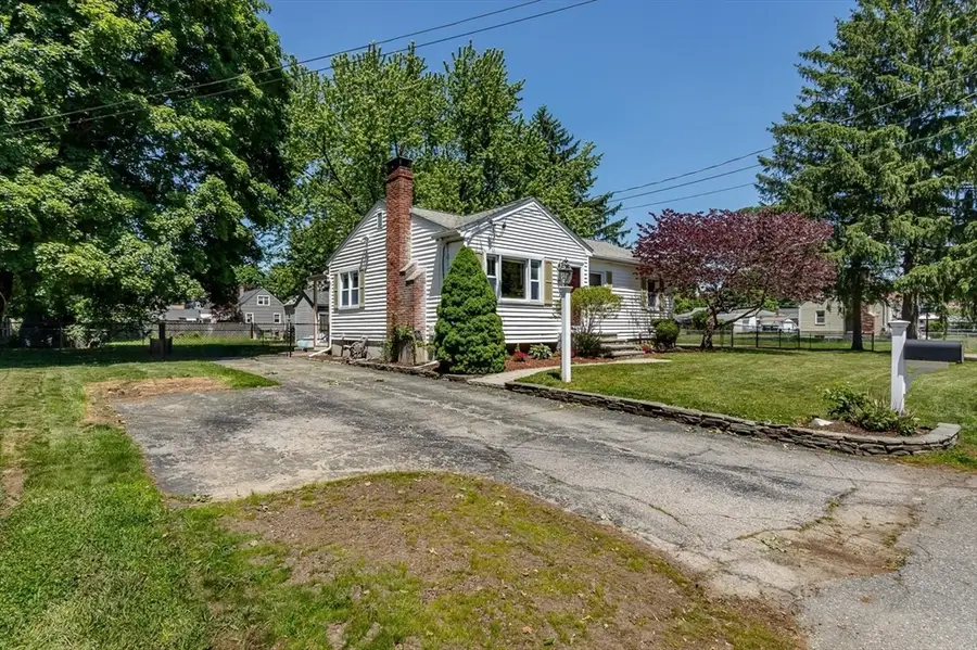 12 Priscilla Ave., Bellingham, MA 02019 - #3