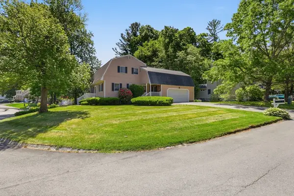 1 Alderbrook Lane, Methuen, MA 01844
