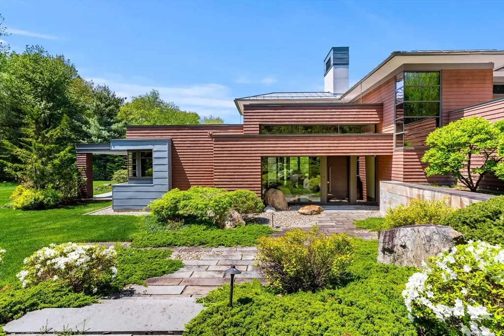5 Redwood Cir, Boylston, MA 01505 - #1