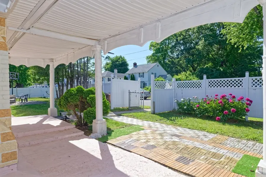 1 Rockland Road Ct, Auburn, MA 01501 - #3
